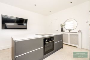 Photo 14- click for photo gallery